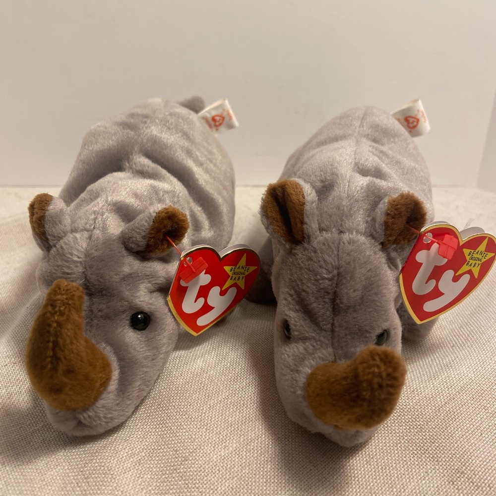 2 vintage 90s ty Beanie Baby Spike the Rhinoceros plush gray rhino LOT stuffie